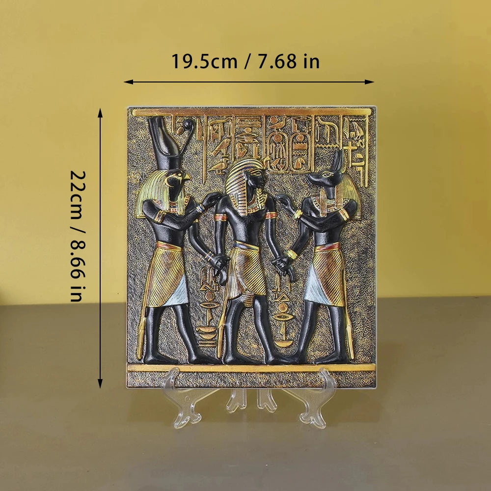 Pharaoh Circular Relief Plaque – 20cm Egyptian Pyramid Resin Desktop Decor