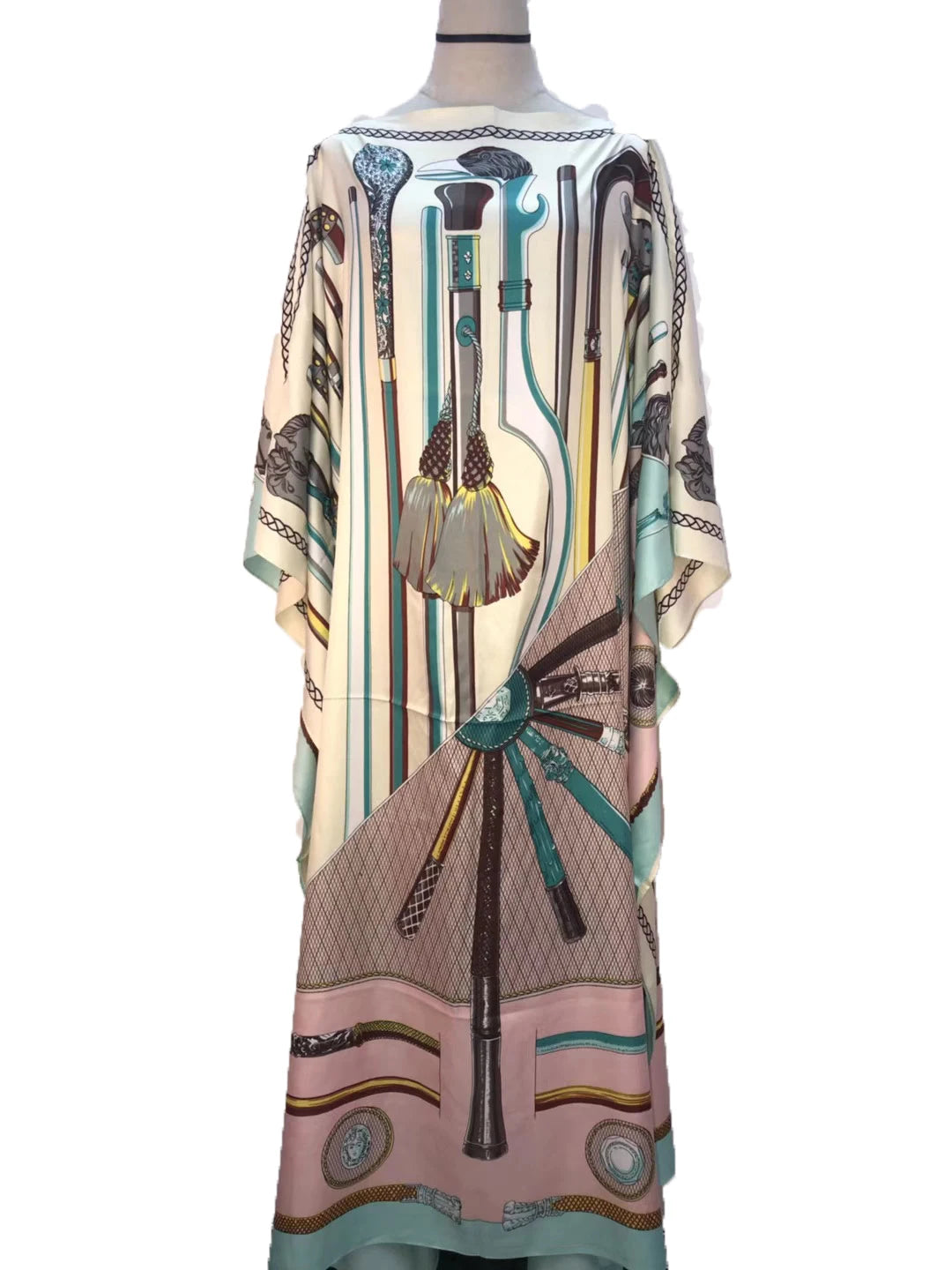 Boho in America – Silk Kaftan for the Arab Woman