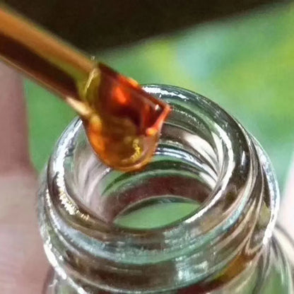 Hainan Oudh Oil – 1g Pure Natural Chinese Agarwood Essential Oil