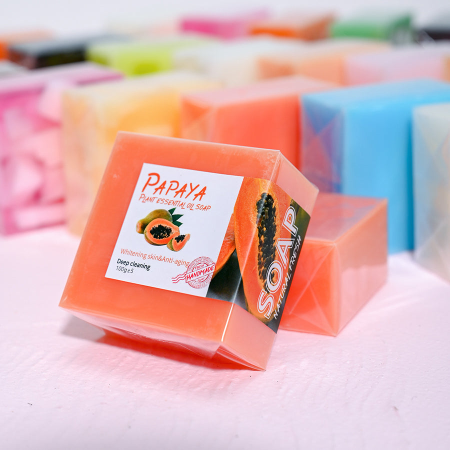 The Golden Bar – Turmeric & Goat Milk Soap with Silk Protein (100g)