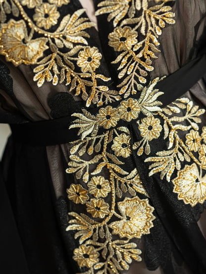 Dubai Dream – 2-Piece Embroidered Kimono Set for the Muslim Woman