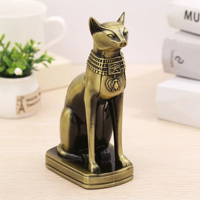 Vintage Metal Egyptian Cat Statue – Retro Bastet Decor for Home & Wine Cabinet