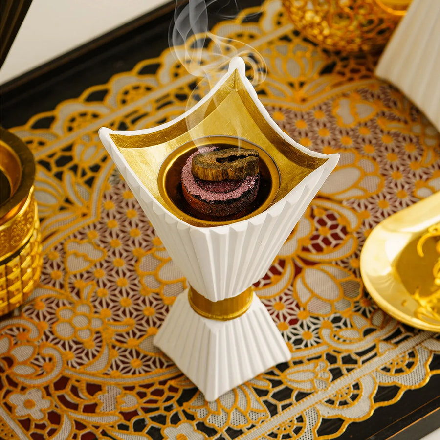 Modern Square Incense Burner – Light Luxury Aromatherapy Holder for Home & Desktop