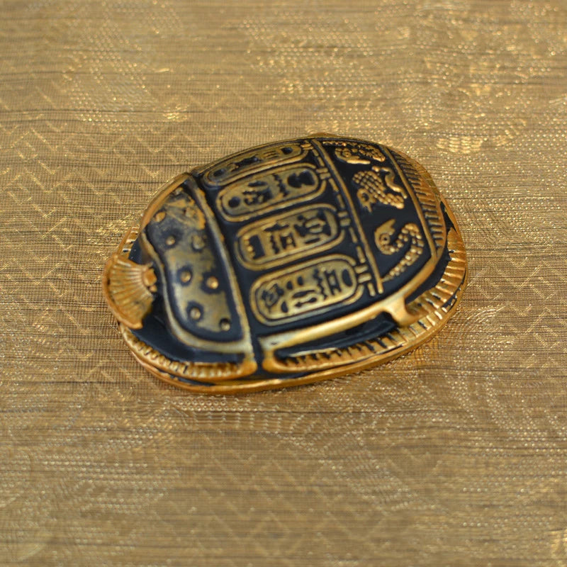 Scarab & Pyramid Resin Ornament – Creative Egyptian Desktop Decor & Souvenir Gift