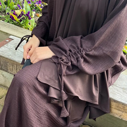 The Dubai Plain Abaya – Modest Elegance for Every Occasion