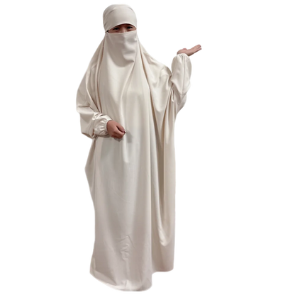 The Breathable Hijab & Abaya Set – Turkish Modesty for the Muslim Woman in America