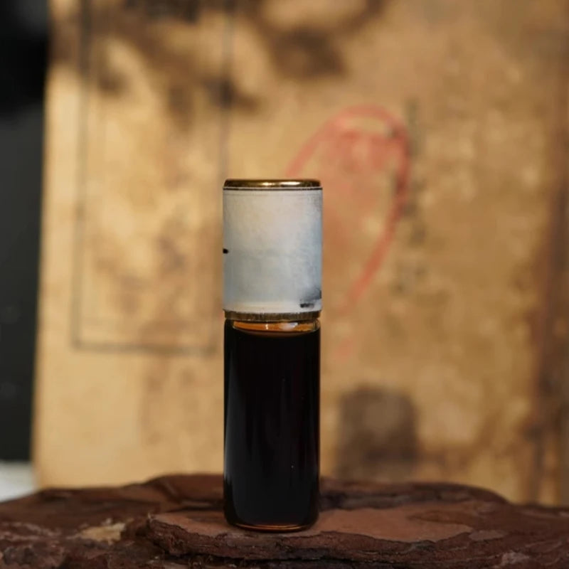 Khmer Agarwood – Pure Cambodian Essential Oil for Buddha & Study