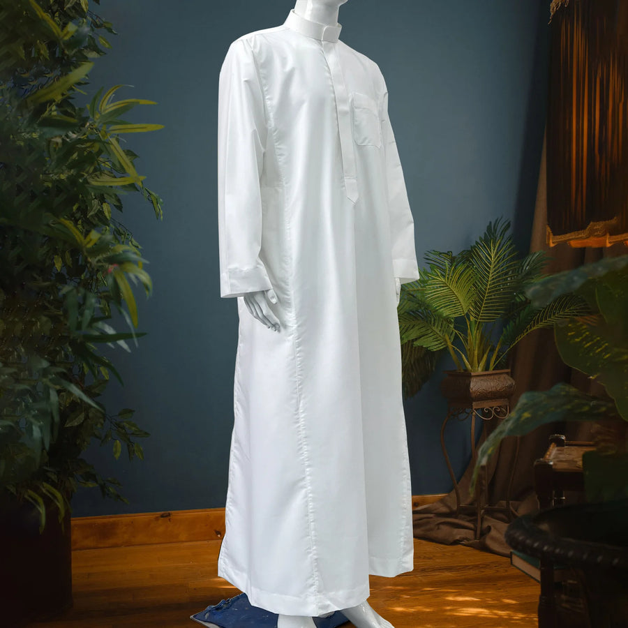 The Qatari Majlis – Men's Collared Long Robe with Pocket