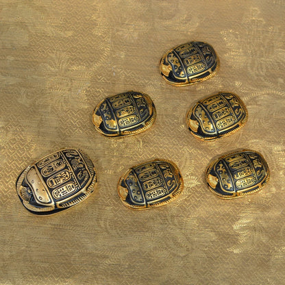 Scarab & Pyramid Resin Ornament – Creative Egyptian Desktop Decor & Souvenir Gift