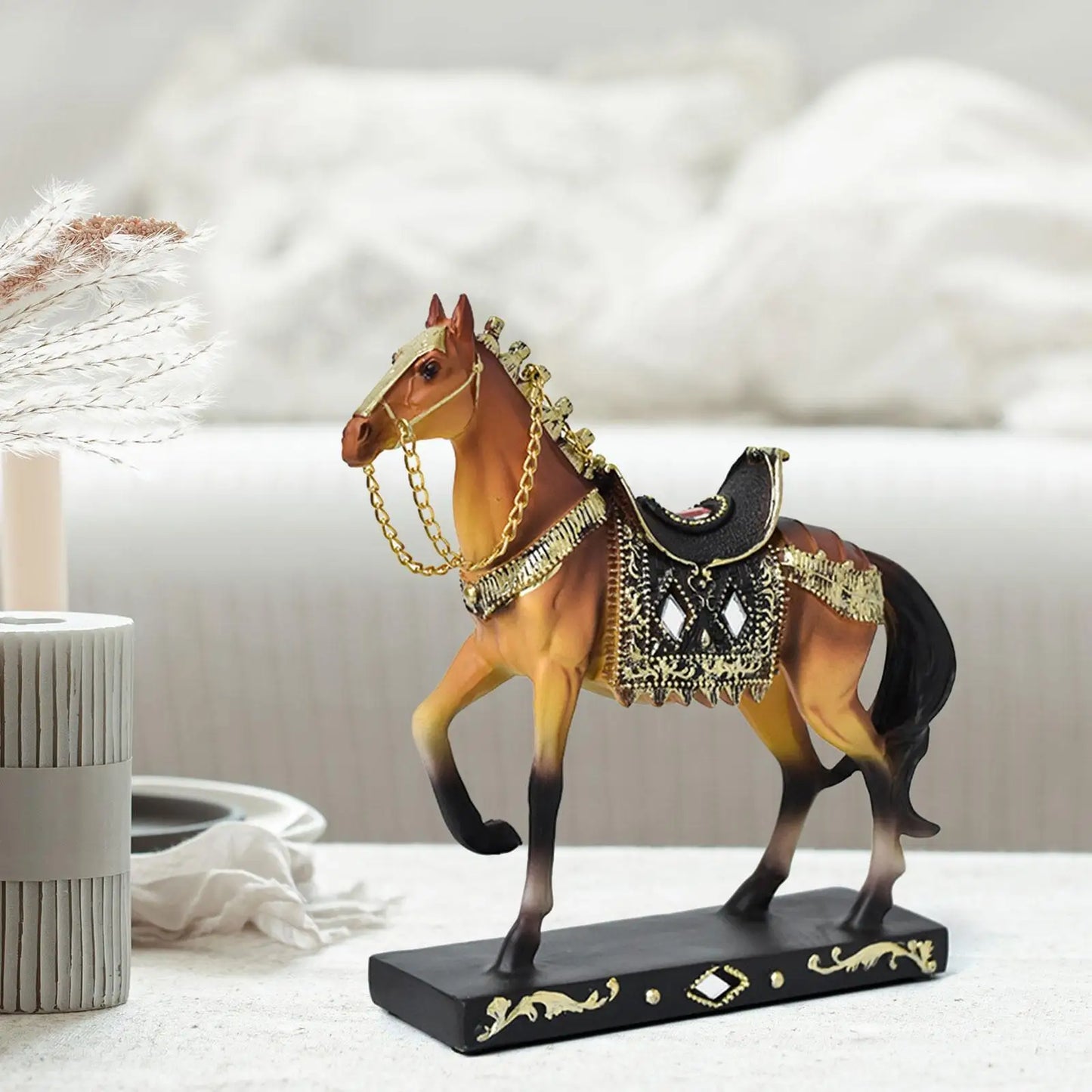 Horse Statue Decorative Resin Horse Sculpture for Bookcase Furniture Bedroom