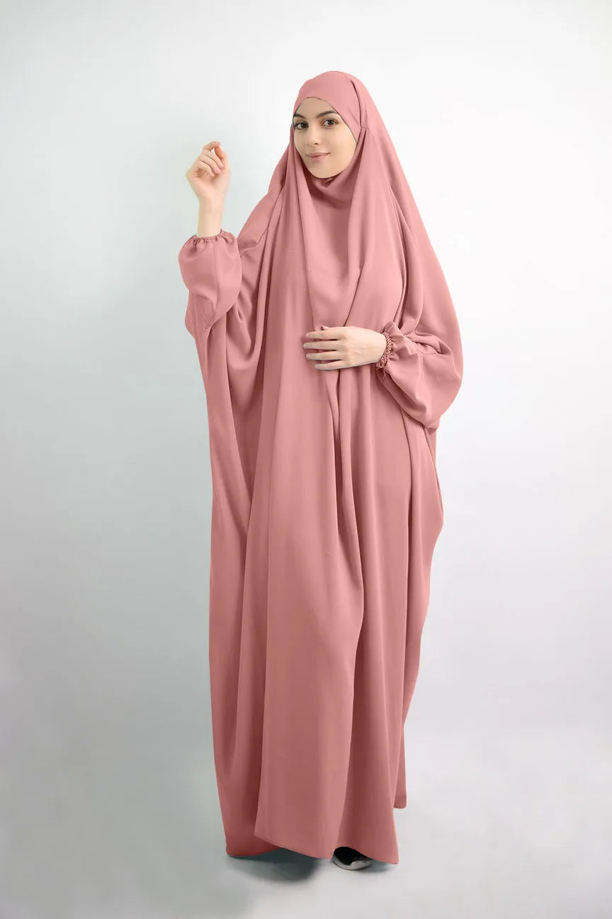 The Breathable Hijab & Abaya Set – Turkish Modesty for the Muslim Woman in America