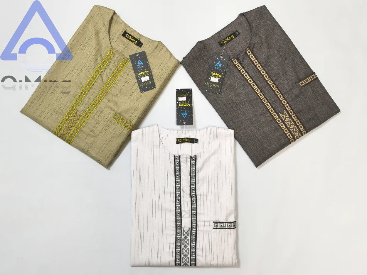 QiMing Men's Cotton Muslim Wedding Clothing Two-Piece White Boubou with Embroidery And Stripe Caftan Moroccan Modest Prayerwear
