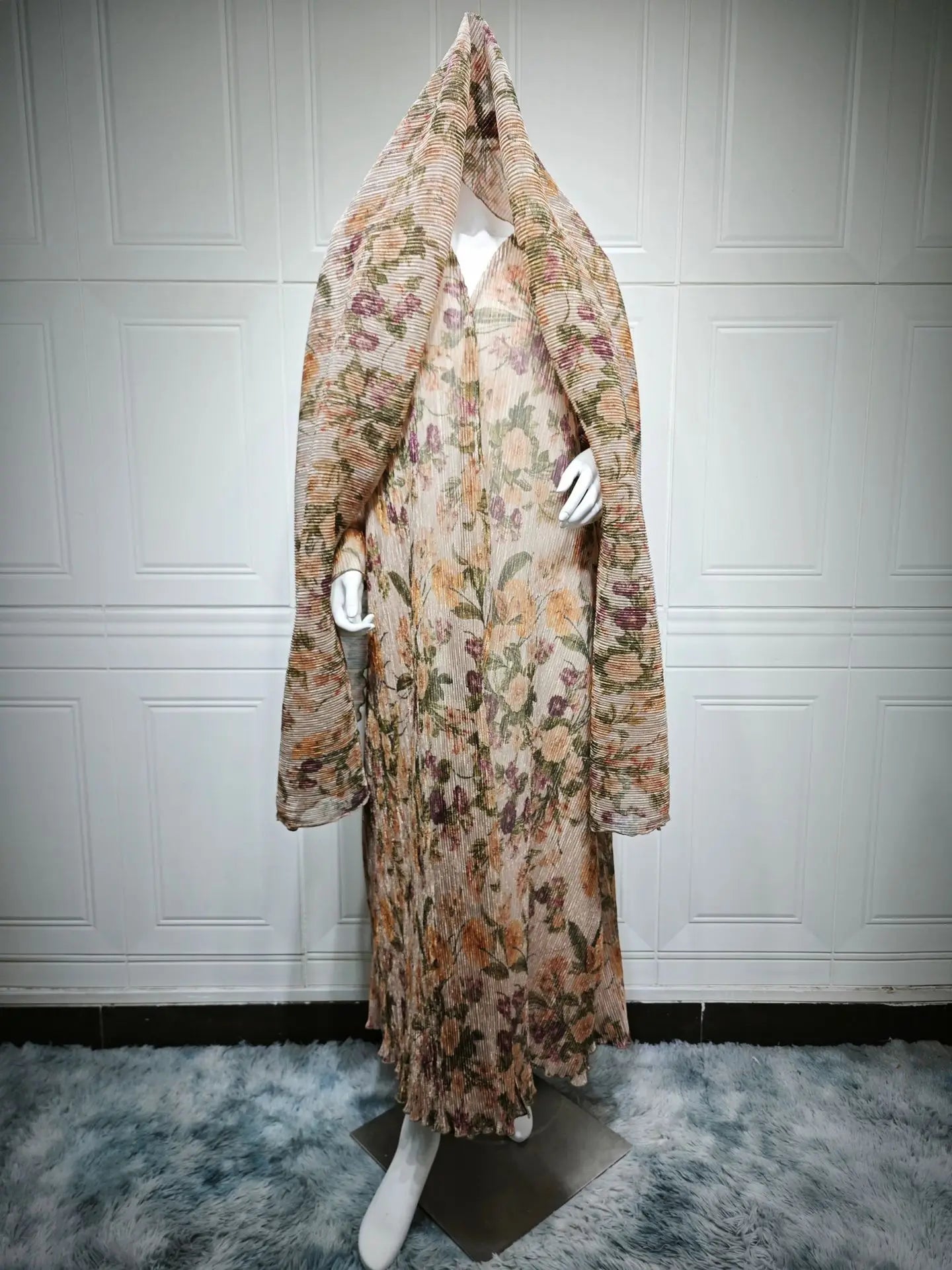 One Look. One Soul. – The Pleated Floral Cardigan with Hijab for the Muslim Woman in America