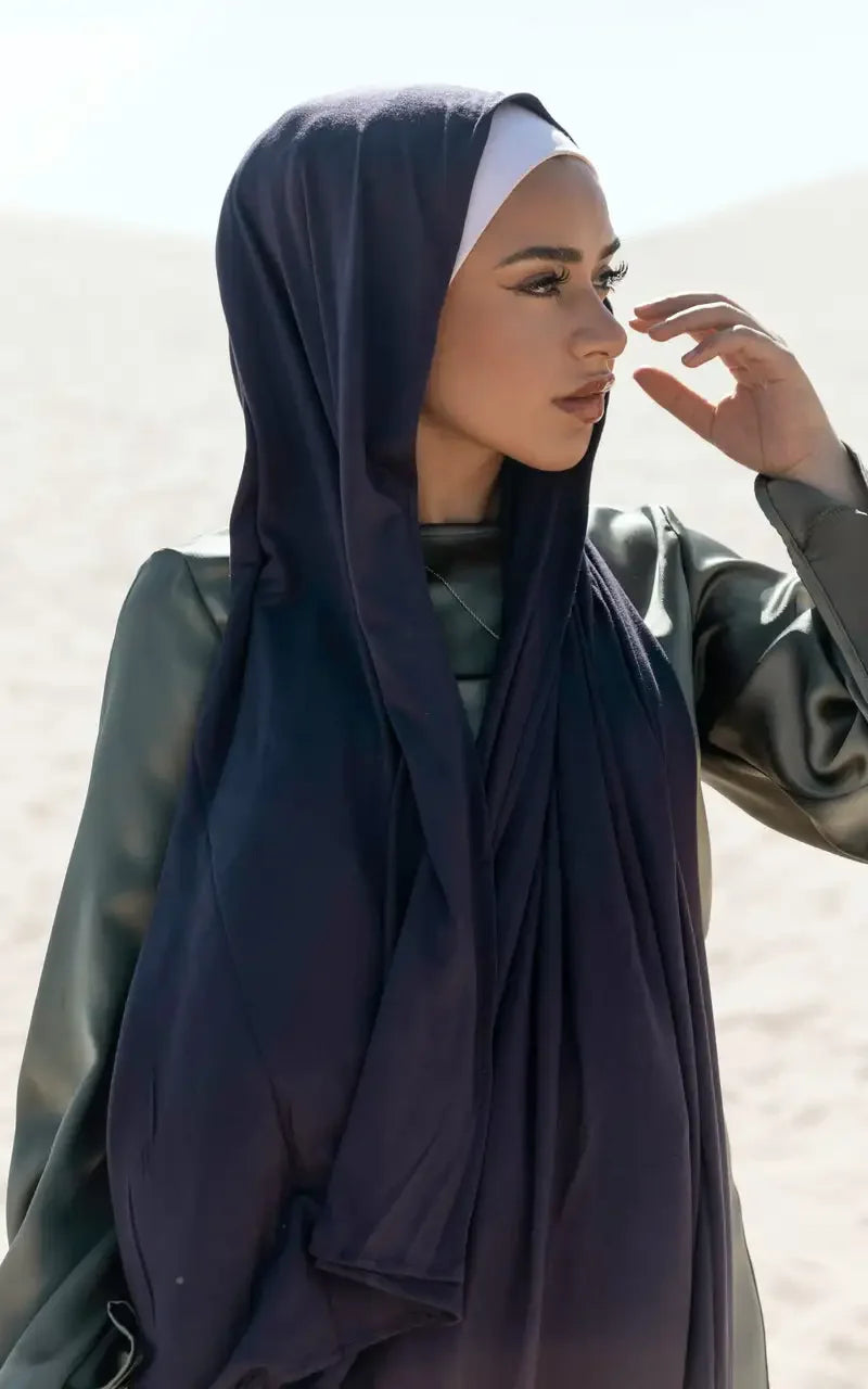 The Mercerized Cotton Jersey Hijab – Softness, Style, and Full Coverage