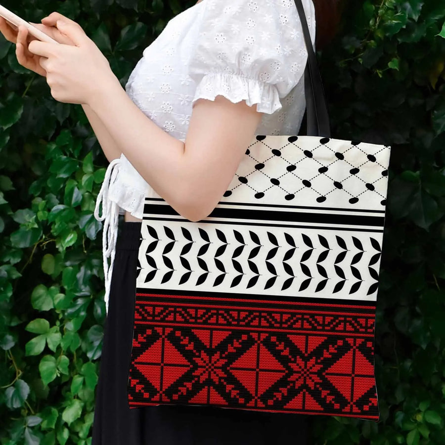 Red & Black Geometry – Traditional Pattern Large Capacity Tote