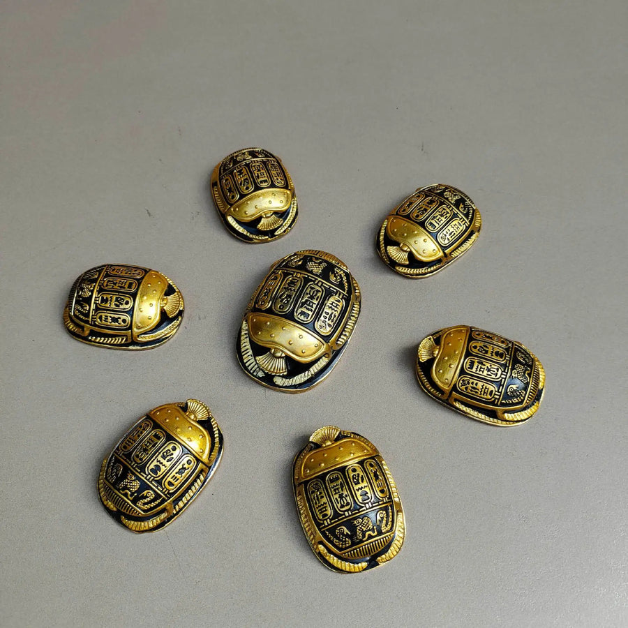 Scarab & Pyramid Resin Ornament – Creative Egyptian Desktop Decor & Souvenir Gift