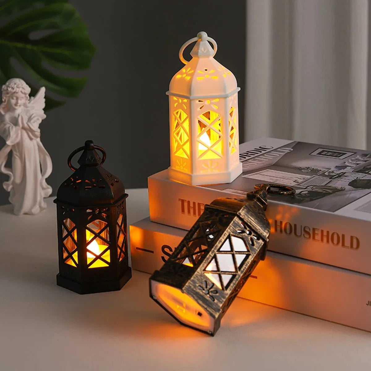 Retro Desktop Lamp Atmosphere Decoration Creative Gift Hexagonal Wind Candle Led Wind Lamp Portable Small Horse Lamp.