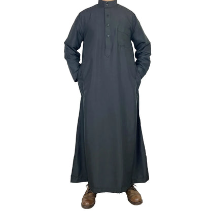 Polyester men's long robe, Qatar style stand collar robe, pocket design, Arabian and Middle Eastern men's clothing, available in
