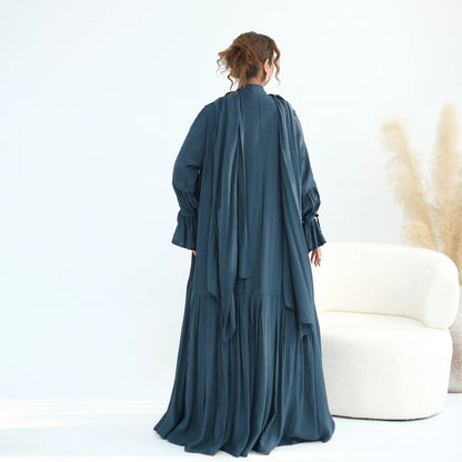 Eid in America – 2-Piece Abaya Scarf Set for the Muslim Woman