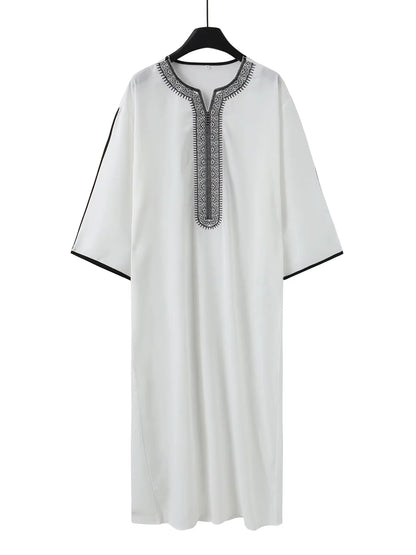 The Eid Kaftan – Luxurious Embroidered Moroccan Robe for the Blessed Morning