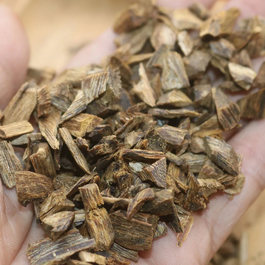 Kynam Agarwood Chips – 50g Qi Nan Scented Sachet for Home Decor & Relaxation