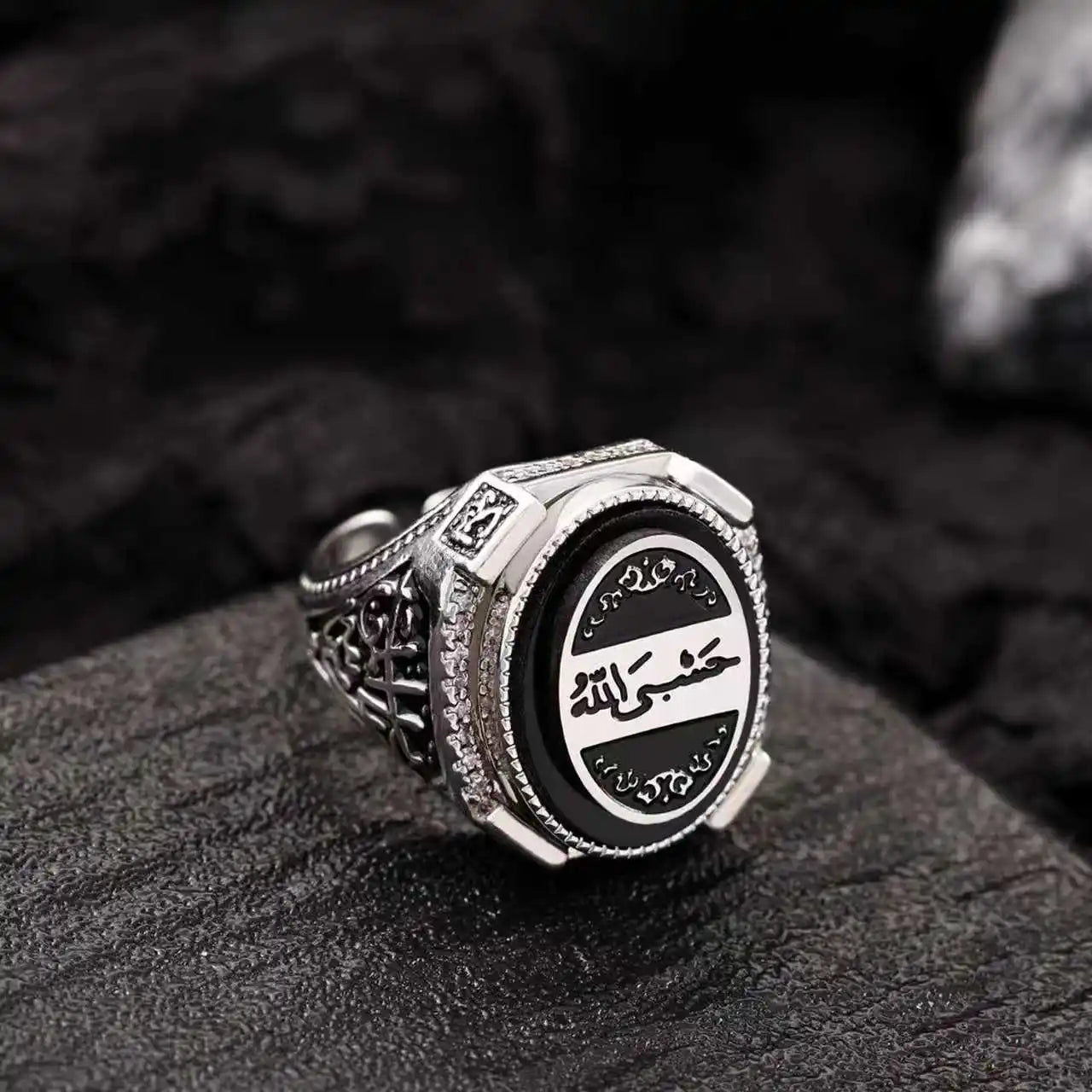 Vintage-Style, Distressed, Carved Seal-Inspired Court-Style Open-Band Ring – Versatile – Festive Gift – for Your Boyfriend