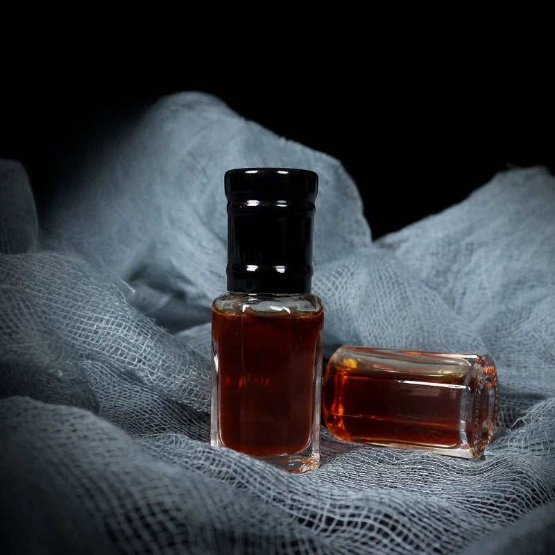 Myanmar Agarwood – Pure Undiluted Essential Oil for Temple & Study