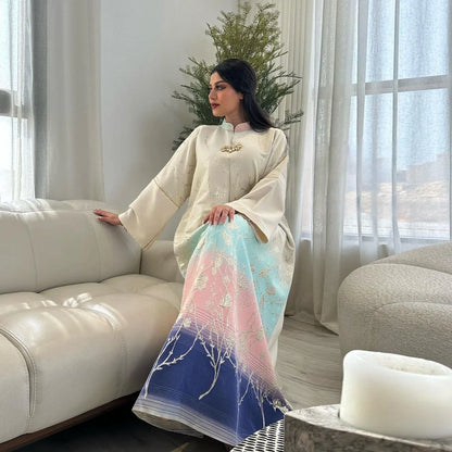 Gradient Grace – The Jacquard Homewear Kaftan for the Arab Woman in America