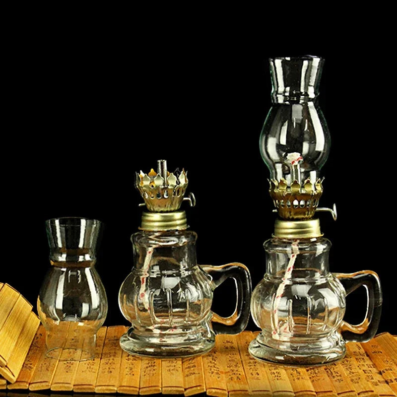 Retro Glass Oil Lamp – Windproof Kerosene Lantern, Vintage Home & Wedding Decor
