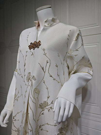 Gradient Grace – The Jacquard Homewear Kaftan for the Arab Woman in America