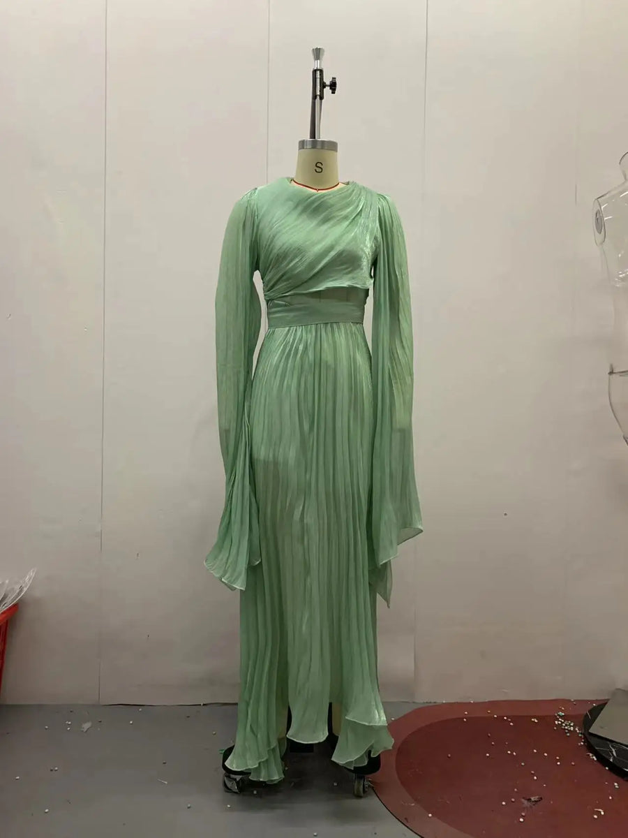 Eid Pleated – The Party Jalabiya for the Arab Woman in America
