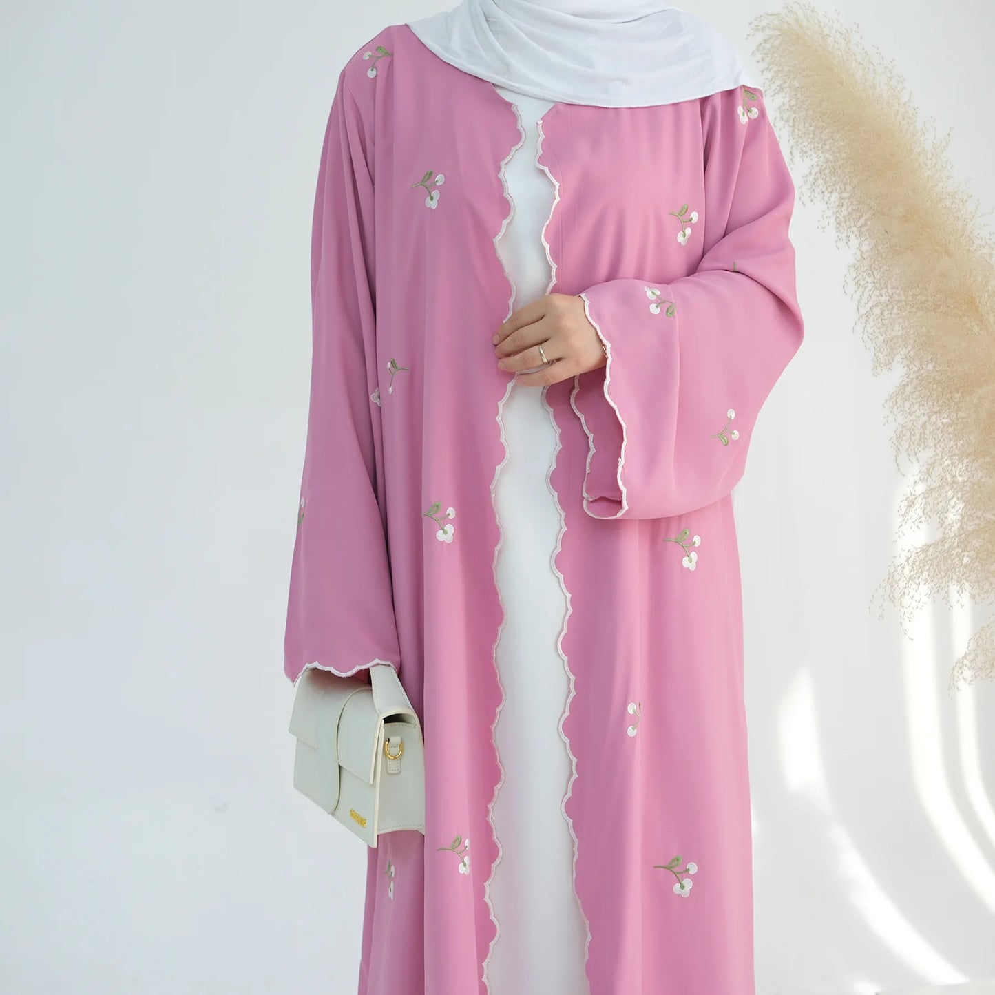 Eid Embroidered – The Cardigan Abaya for the Muslim Woman in America