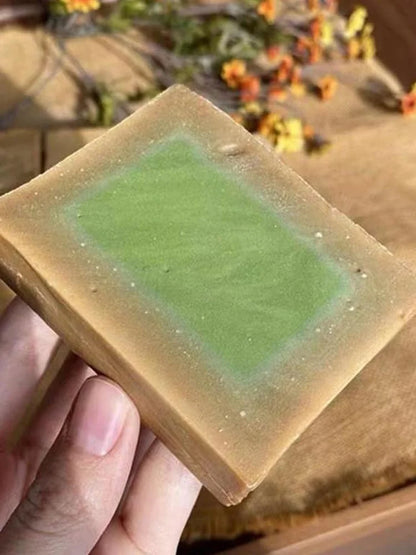 Handmade Gentle Lathering Olive Soap Bar for Body Wash Rich Foam Comfortable Shower Experience Gift Ready