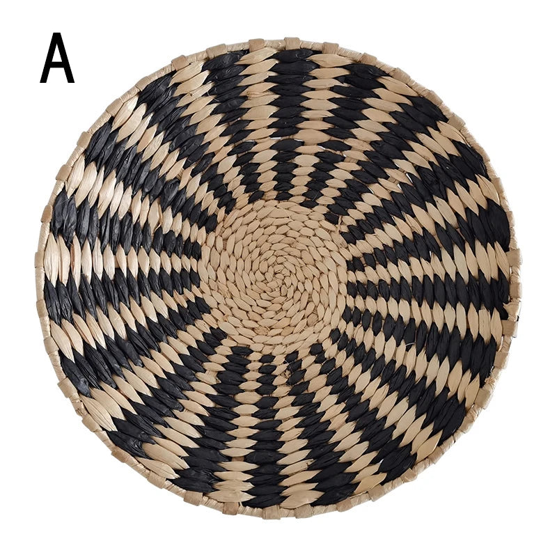 The Woven Plate – Straw Round Wall Tray & Fruit Basket