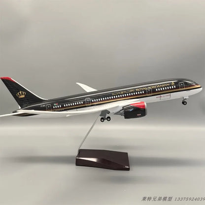 Royal Jordanian B787 Model 1:130 – Light & Wheel Diecast Resin Aircraft Display