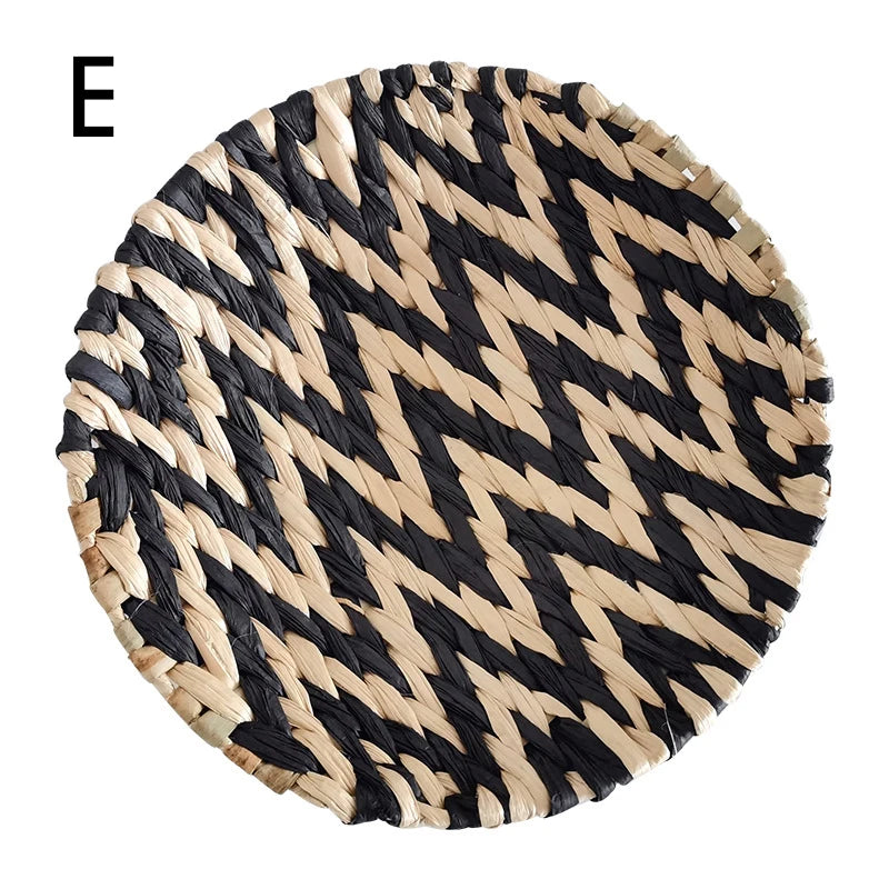 The Woven Plate – Straw Round Wall Tray & Fruit Basket