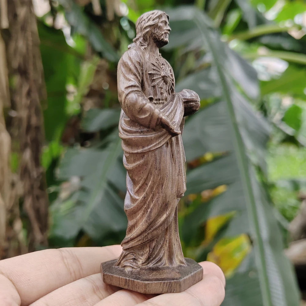 3.8 Inch Hand-Carved Wooden Jesus Figurine, Classic Theme, Artistic Style, Suitable for Birthday Gifts, Creative Desktop Decorations, New Year Gifts, Indoor Decorations, Home Decor, Holiday Decorations, Christmas Gifts