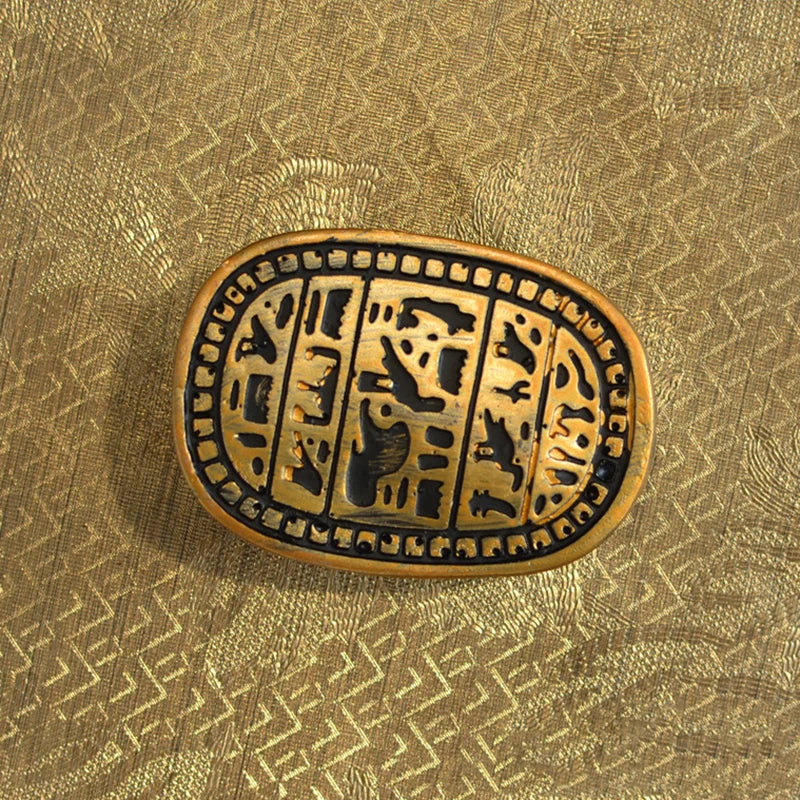 Scarab & Pyramid Resin Ornament – Creative Egyptian Desktop Decor & Souvenir Gift