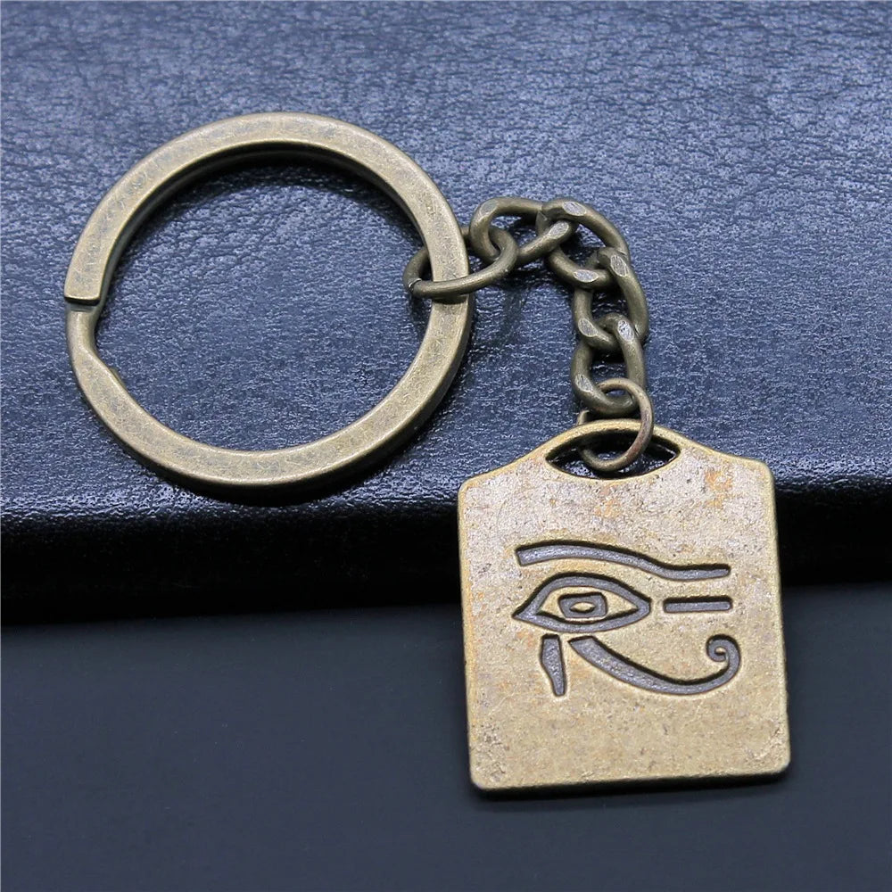 Eye of Horus & Pharaoh Keyring – Egyptian Charm, Creative Gift Accessory