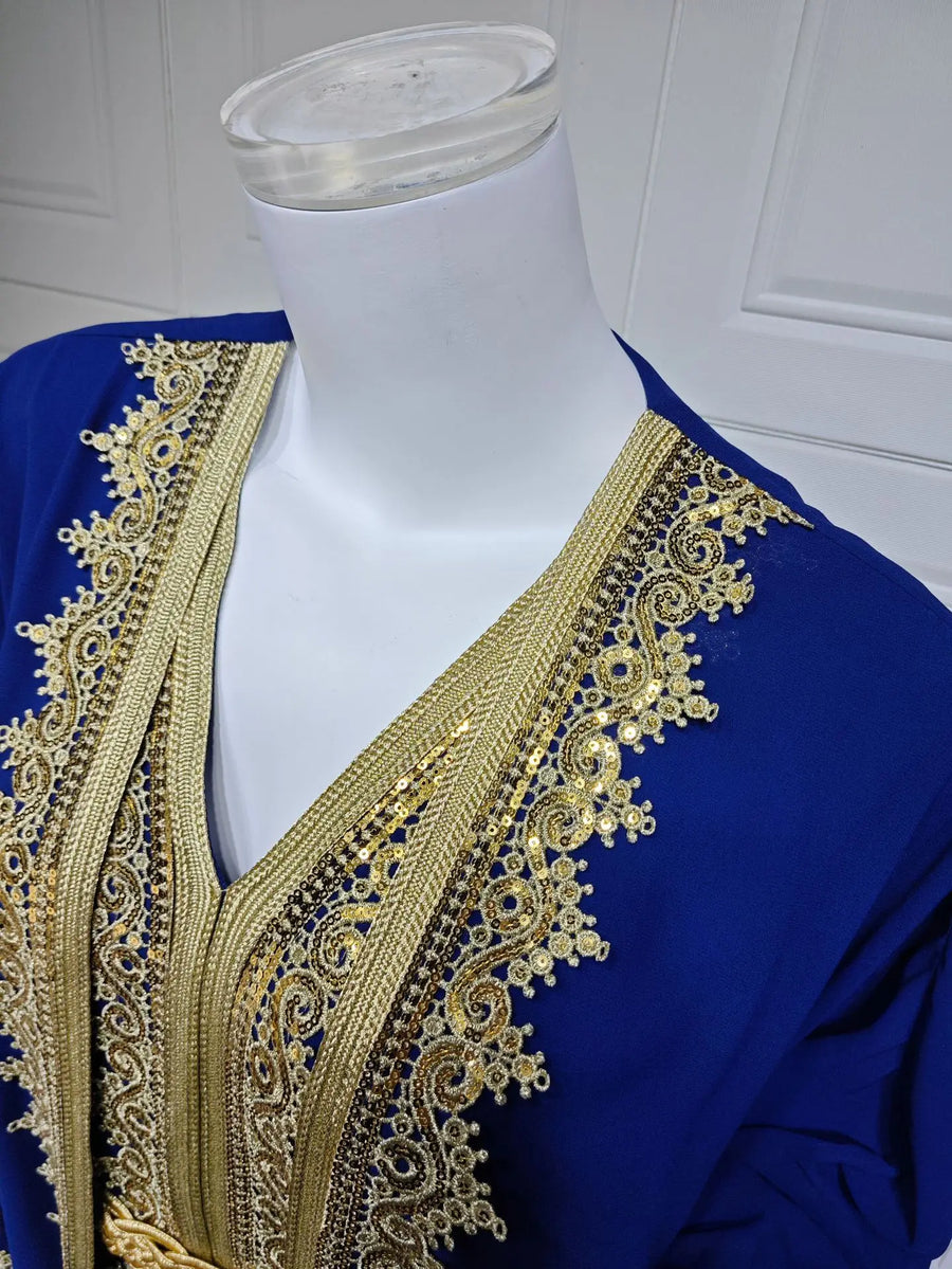 Eid Grace – 2-Piece Lace-Up Cardigan Set for the Muslim Woman