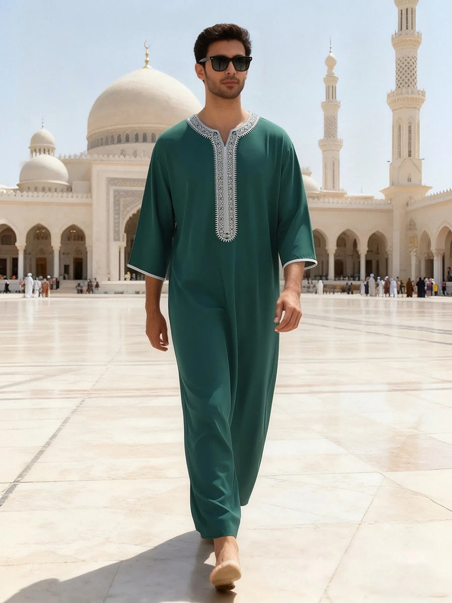 The Crimson Envelope – Men's Embroidered Long Sleeve Arabian Robe