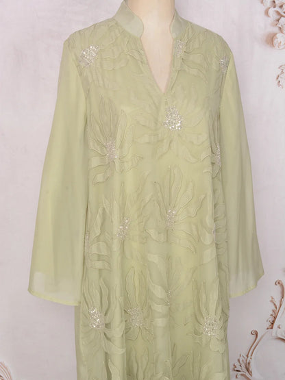 Beaded Legacy – The Luxury Middle Eastern Abaya for the Muslim Woman in America
