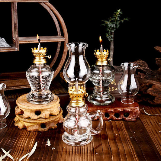 The Heritage Oil Lantern – Light of the East