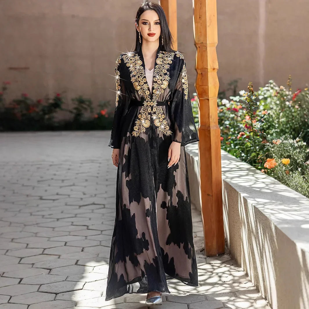 Dubai Dream – 2-Piece Embroidered Kimono Set for the Muslim Woman