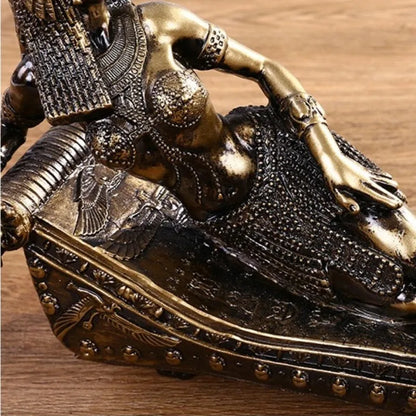 Cleopatra Retro Bronze Statue – Egyptian Pharaoh Sculpture for Shelf & Desk Decor