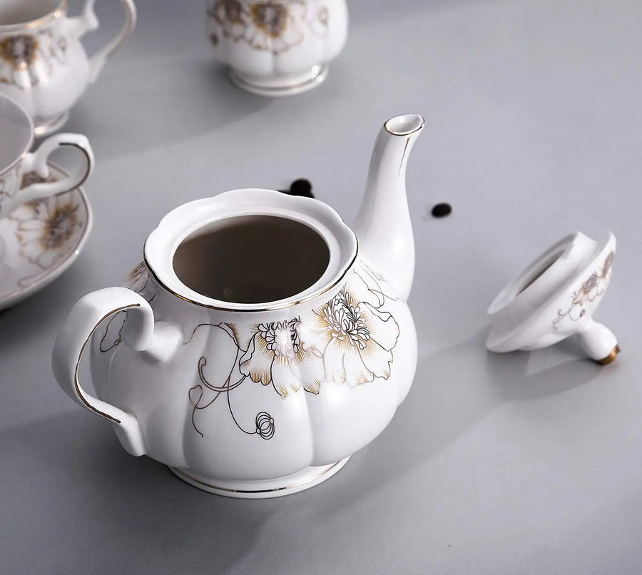 The Royal Gathering – 22-Piece Luxury Porcelain Tea Set