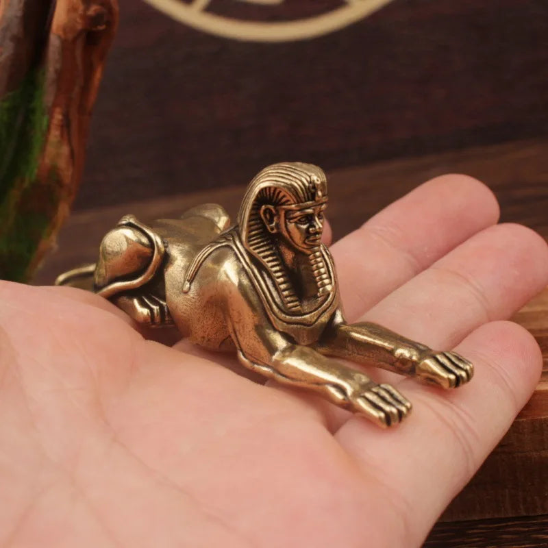 Retro Brass Sphinx Figurine – Small Egyptian Guardian Statue for Desktop & Home Decor