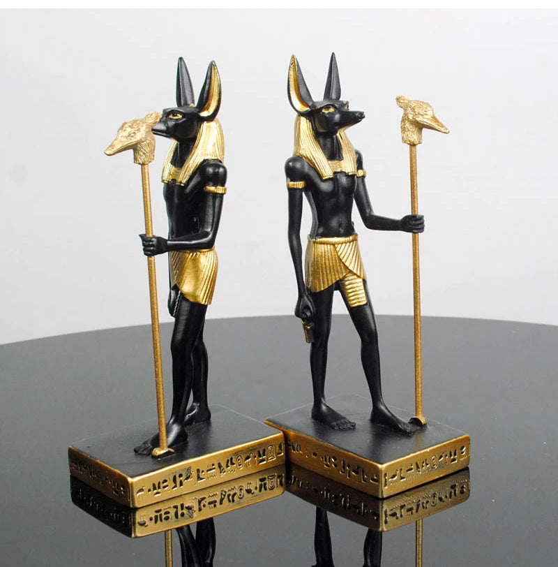 Anubis Resin Sculpture – Egyptian Jackal Guardian & Pyramid Decor