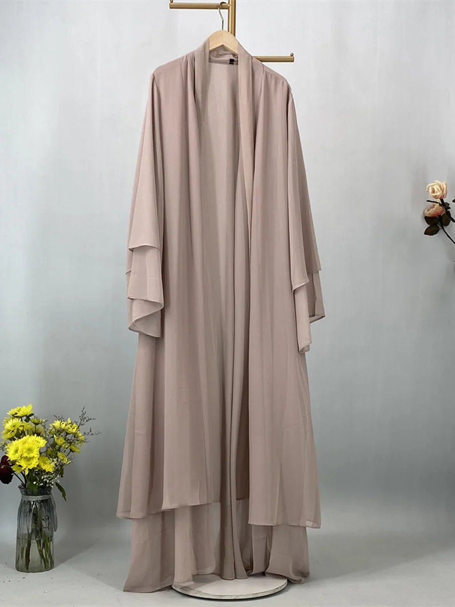 Ramadan Chiffon – The Open Abaya for the Muslim Woman in America