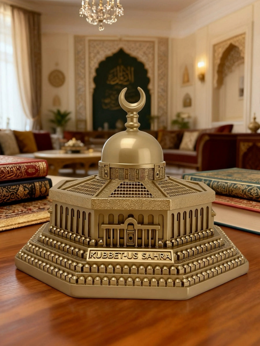 The Dome of the Rock – Gold-Plated Qubbat Al-Sakhra Replica